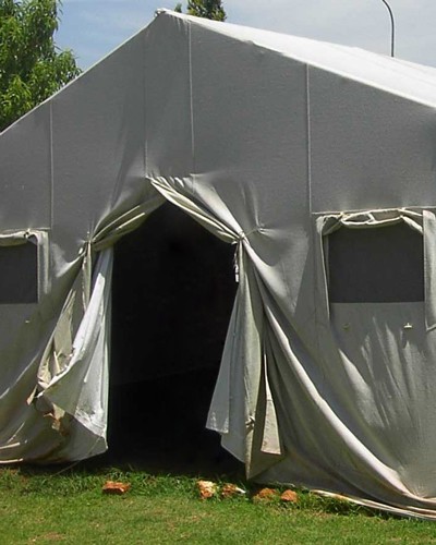 Изготавливаем солдатские палатки в Светлодарске вместимостью <strong>до 70 человек</strong>